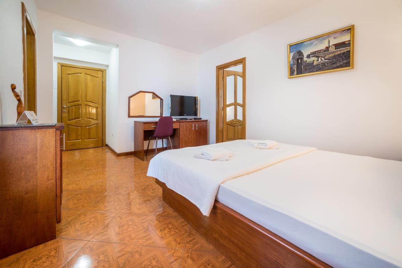 Otel Garni Mb Budva
