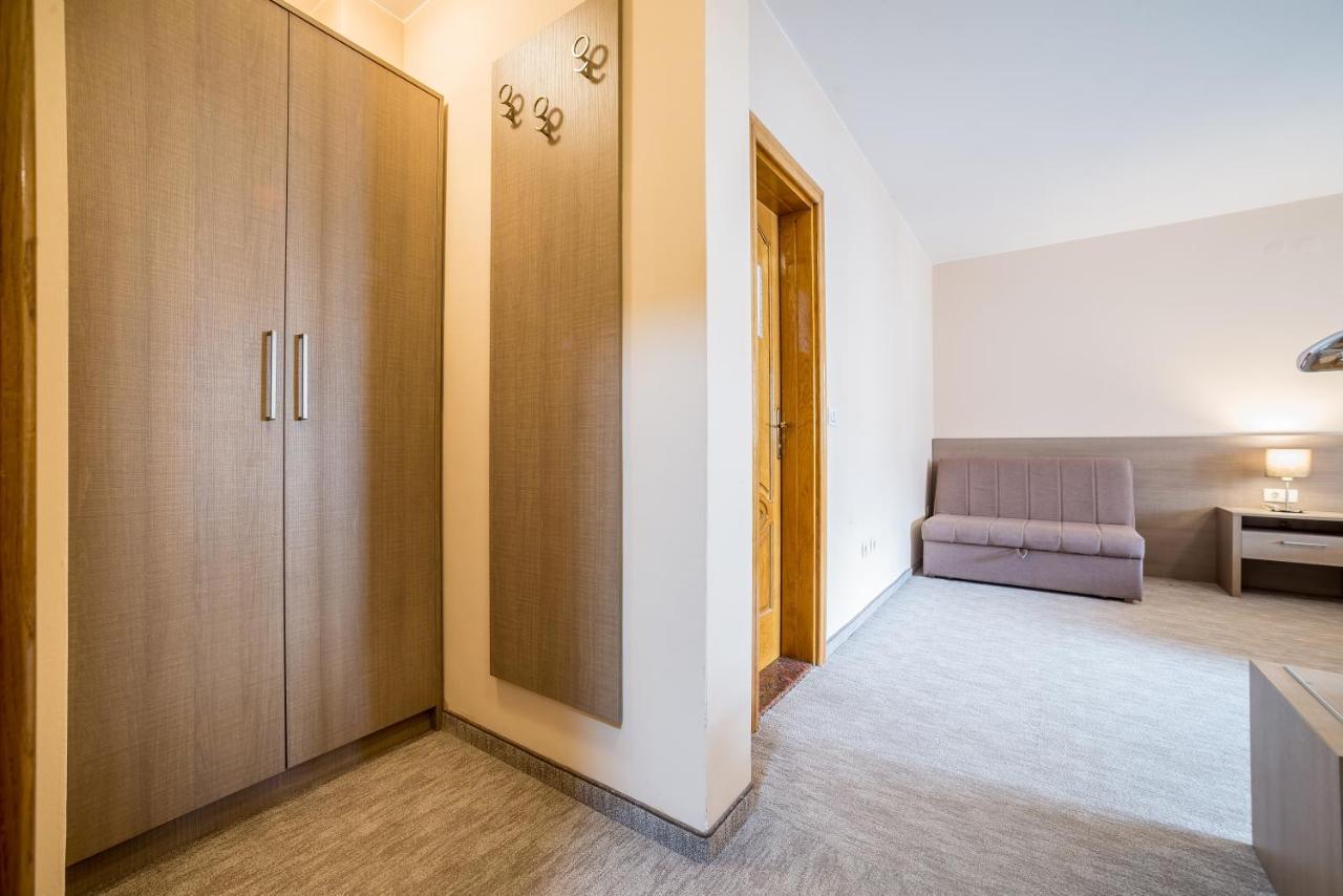 Otel Garni Mb